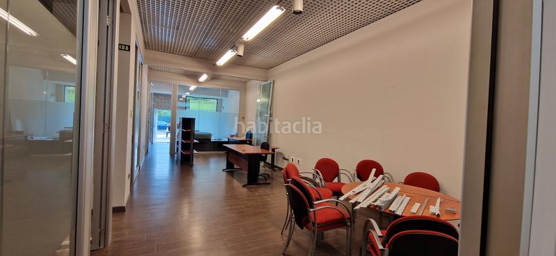 Foto 88d76bf9-263b-4ace-9dac-ed45f17a023c. Local commercial dans avenida irún 7 dans Ezcabarte