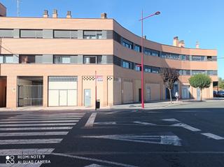 Local commercial  Calle federico garcía lorca. En haro, en la zona mazo, junto a la rotonda de los vendimiadore