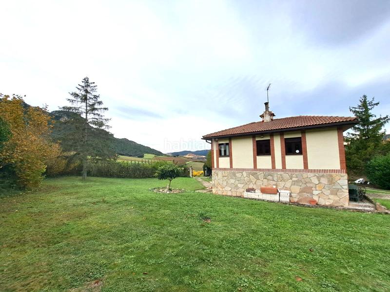 Foto 59975dce-d067-45e3-b96d-bee773051316. Casa con camino in Labastida