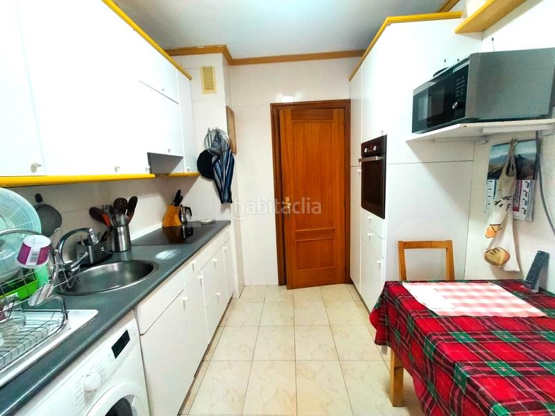 Foto 32f25ca8-bcc1-4b4e-8e31-f5c40e382536. Pis amb calefacció aparcament a Haro