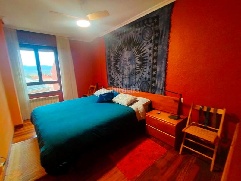 Foto 3507fdef-ab88-43e4-830a-c57a91d63d08. Pis amb calefacció aparcament a Haro