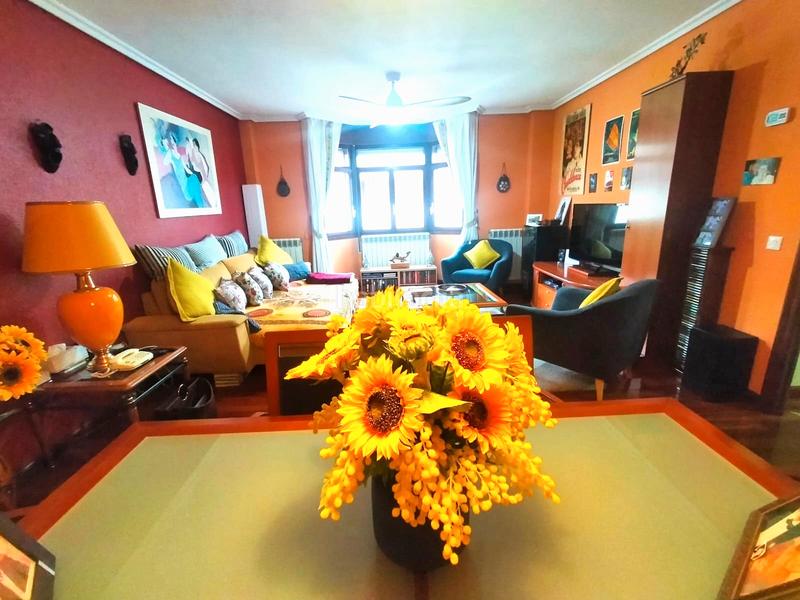 Foto 9c7ebab3-21be-406b-b879-8a32512a871f. Pis amb calefacció aparcament a Haro