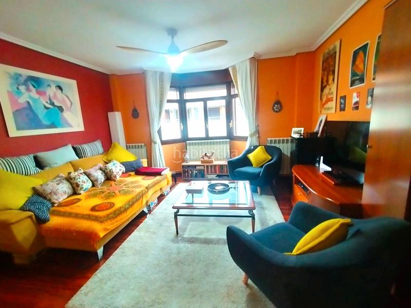 Foto b3fe1ce1-4106-4e17-b186-ddc9220a8969. Pis amb calefacció aparcament a Haro