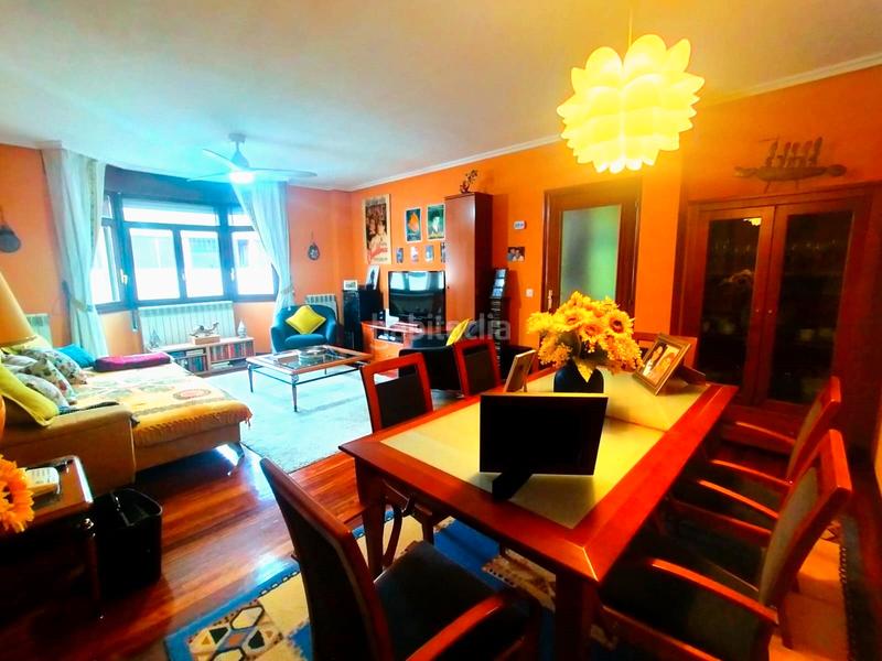 Foto eb684df1-f78e-494d-a871-7ad5d1c64957. Pis amb calefacció aparcament a Haro