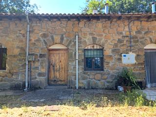Mas  Calle bodegas del rebollar. Oportunidad. se vende bonita bodega en rodezno en el precio de 6