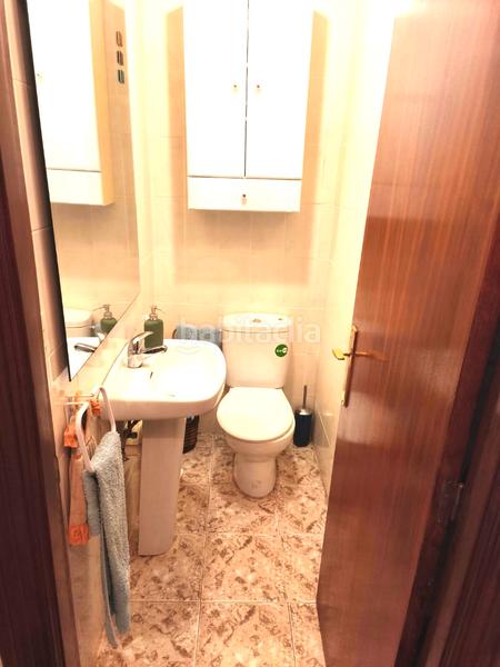 Foto 661ab9f3-b6e6-4197-a091-02dbec339b98. Chalet oportunidad. . chalet adosado con terreno de 64 m2 y urbanización con piscina comunitaria en el precio de 168.800 €. en Cihuri