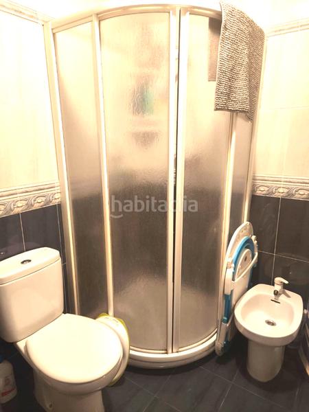 Foto da451036-ffab-46b1-aa5f-82cdcfd8496d. Chalet oportunidad. . chalet adosado con terreno de 64 m2 y urbanización con piscina comunitaria en el precio de 168.800 €. en Cihuri