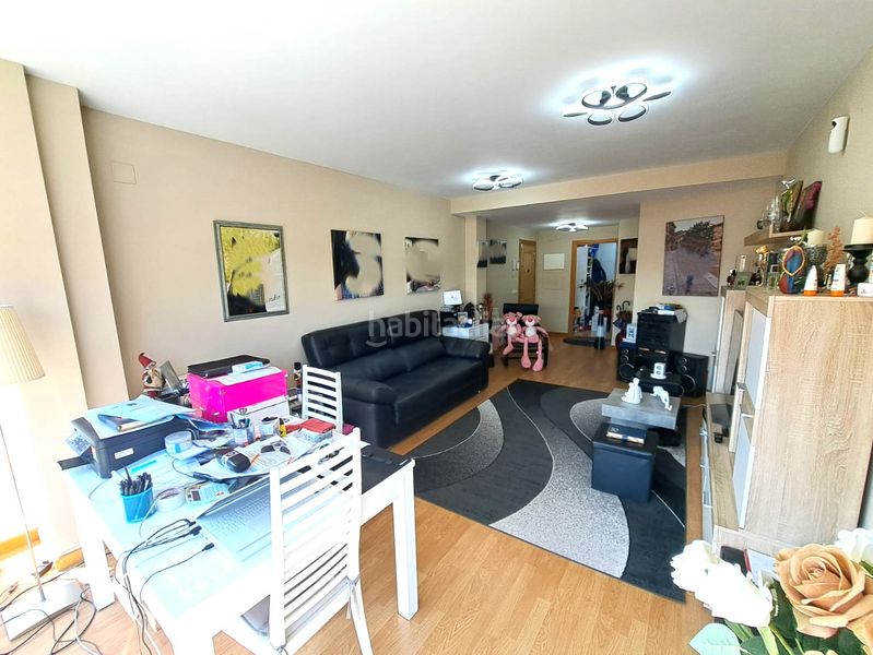 Foto 780cdfea-5976-49da-8620-ec92b8d3c61f. Apartament amb calefacció aparcament a Tirgo