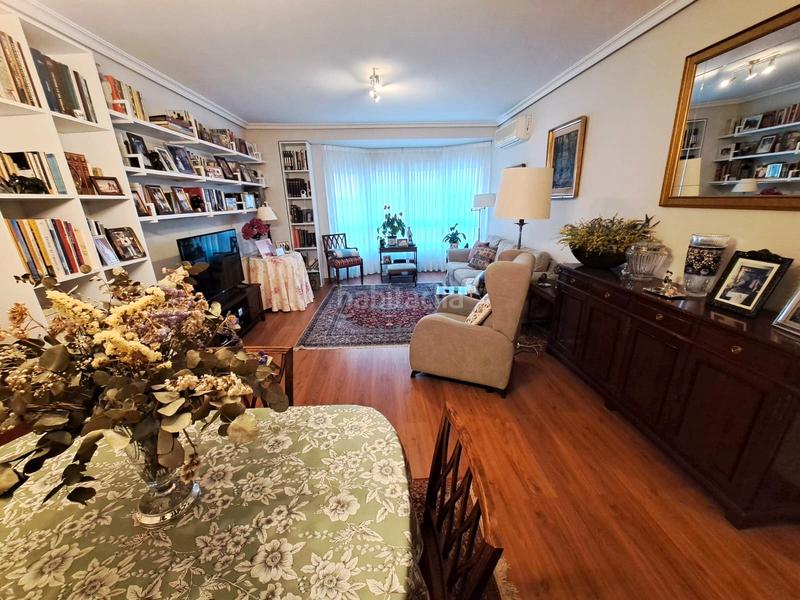 Foto 1e9b5988-bcb8-4107-97b8-5729eb4889a2. Piso oportunidad. . amplio piso con ascensor a cota 0, garaje y trastero en pleno centro en el precio de 185.000 € en Haro