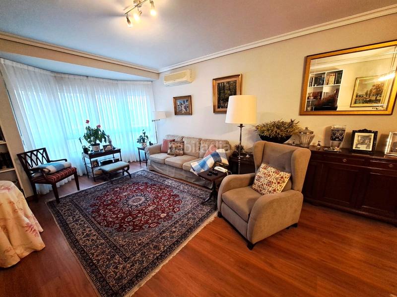 Foto 92df2337-d51a-4fc6-88cc-a937256ac4c9. Piso oportunidad. . amplio piso con ascensor a cota 0, garaje y trastero en pleno centro en el precio de 185.000 € en Haro