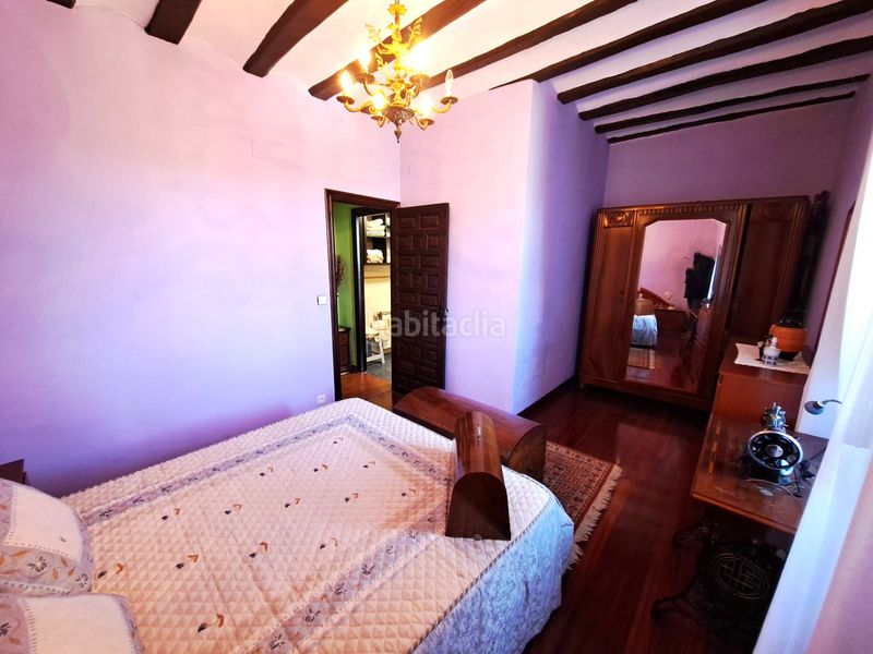 Foto 365a896b-5204-4342-9fc7-343d4fa0ff73. Casa aparellada amb xemeneia calefacció aparcament a Baños de Rioja