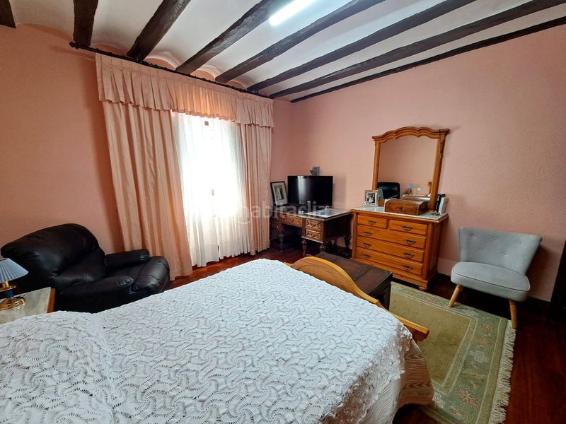Foto 808ab3d7-c3bf-4692-9526-9651eaceade0. Casa aparellada amb xemeneia calefacció aparcament a Baños de Rioja