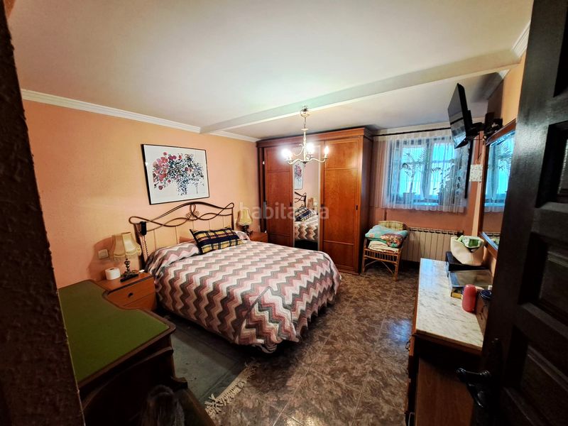 Foto b70a9b6b-49cc-4d5a-802a-343dd0f019cc. Casa aparellada amb xemeneia calefacció aparcament a Baños de Rioja