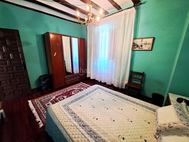Foto bce68459-7cb9-4085-b54d-84e2706bc39f. Casa aparellada amb xemeneia calefacció aparcament a Baños de Rioja