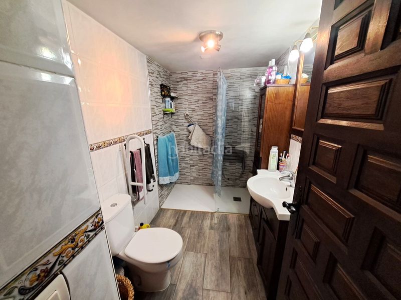 Foto ea7c0f21-63b6-4ebe-b52f-a2d9a338b2f1. Casa aparellada amb xemeneia calefacció aparcament a Baños de Rioja