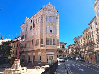 Pis  Calle lucrecia arana. Oportunidad. haro. bonita vivienda situada en un precioso edific