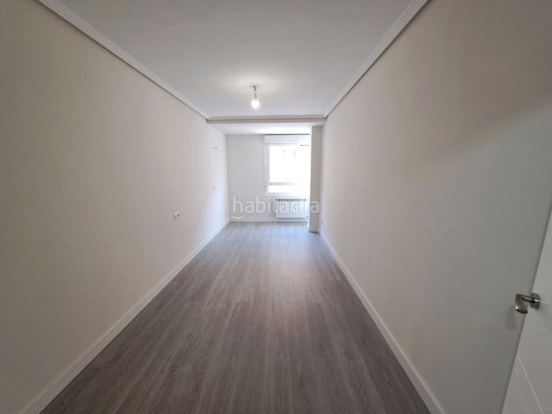 Foto a7b56d5d-e5ed-41b5-9d64-d2748b59322d. Apartament amb calefacció aparcament a Haro