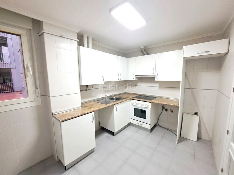 Foto c270ce5d-44b1-4ade-8160-d802dcff25db. Apartament amb calefacció aparcament a Haro