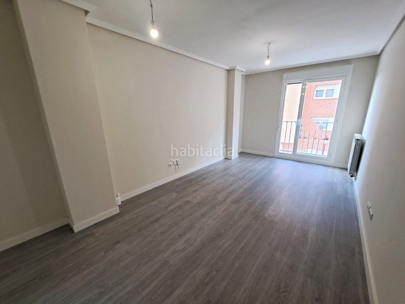 Foto ee7327cf-fb34-483b-9c80-d8c4727ec979. Apartament amb calefacció aparcament a Haro