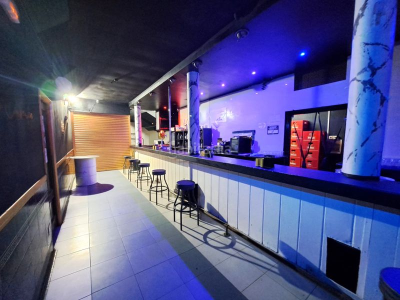 Foto b5bee772-7a00-4d9b-86eb-1c296c43b26a. Local comercial a calle arrabal 9 a Haro