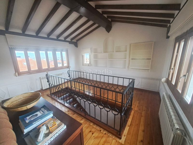 Foto ea2ec0d5-d33b-458a-ab86-d01832e24116. Duplex con camino riscaldamento in Haro