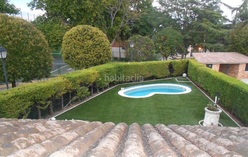Foto f9794f75-c4d4-4cf2-bb39-7bb3c0e67ae4. Xalet amb calefacció aparcament piscina a Ollauri