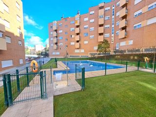 Flat  Calle arsenio marcelino salazar. Oportunidad. haro. vivienda con ascensor, calefacción individual