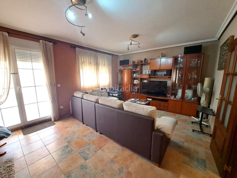 Foto 3898fae0-8927-4810-a60c-efe930fc3caa. Casa adossada amb calefacció aparcament a Zarratón