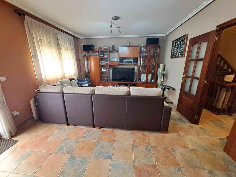 Foto 560922d1-732d-4cd9-831e-6edfa5cecf47. Casa adossada amb calefacció aparcament a Zarratón