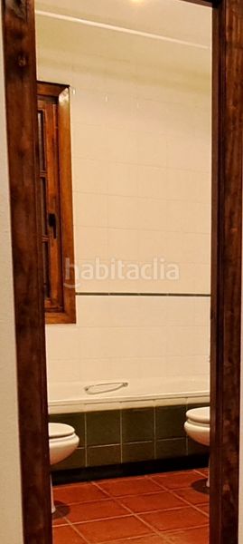 Foto 069cd187-d964-4140-931f-b8eb79c3b9c2. Casa aparellada amb calefacció aparcament a Labastida