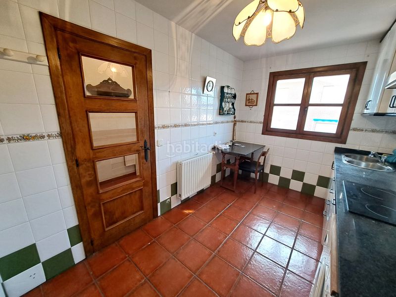 Foto 8d26cb86-e5ef-45fd-b706-f9b8a167142f. Casa aparellada amb calefacció aparcament a Labastida