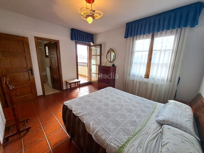 Foto a10de1e6-51f3-42be-9f37-362449bcfd54. Casa aparellada amb calefacció aparcament a Labastida