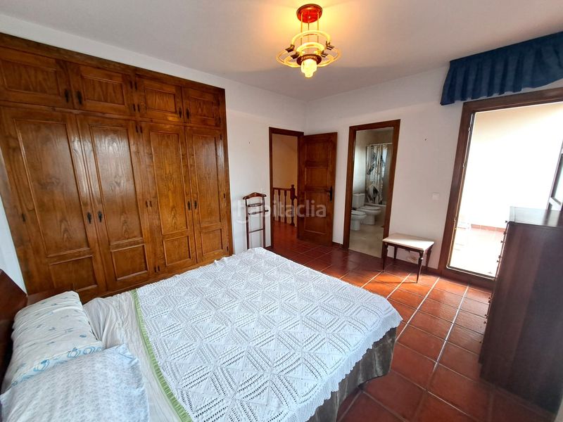 Foto cb357d3c-a230-460c-b598-6472c9bf404c. Casa aparellada amb calefacció aparcament a Labastida
