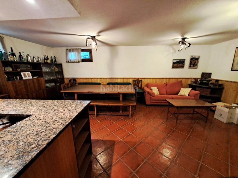 Foto cee0fa6d-895e-49c5-901a-16d4cf74de34. Casa aparellada amb calefacció aparcament a Labastida