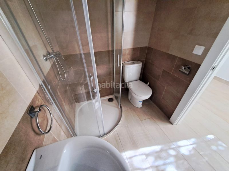 Foto d31aeab1-dc5b-4f32-8d1c-0f8e14d22c28. Local comercial a Haro