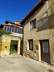 Haus en Sajazarra. Oportunidad. sajazarra. construcci�n de 2 plantas y terreno de 2