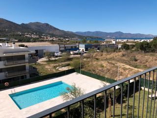 Appartement  Carrer cementiri. Piso nuevo con acabados de primera calidad en el port de la selv