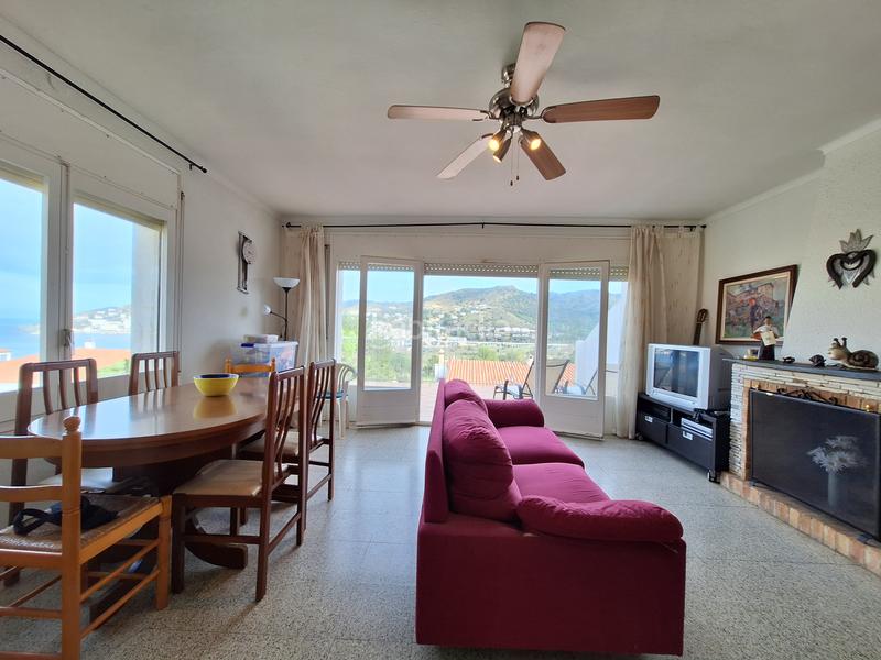 Foto c18fbed5-4afc-4dad-8d9f-a266f4202be0. Casa adosada fantástica casa en venta en el port de la selva en Port de la Selva (El)