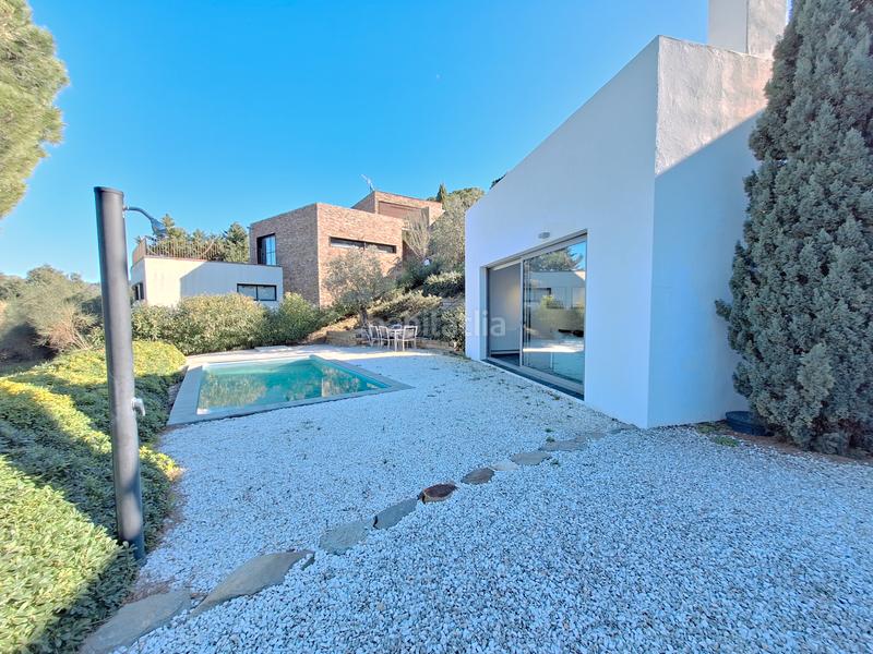Foto d39e2e2a-682b-447f-964c-227fcd0e2efb. Chalet ¡descubre tu nuevo hogar en les clotes, la selva de mar! en Selva de Mar (La)