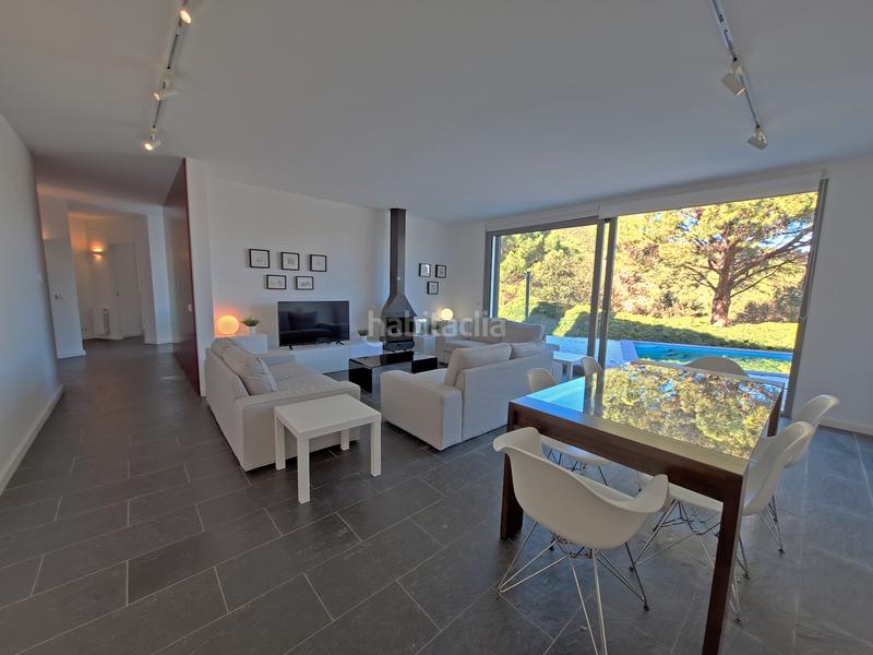Foto db724bfd-3f7a-413b-b090-1d4379451fd1. Chalet ¡descubre tu nuevo hogar en les clotes, la selva de mar! en Selva de Mar (La)