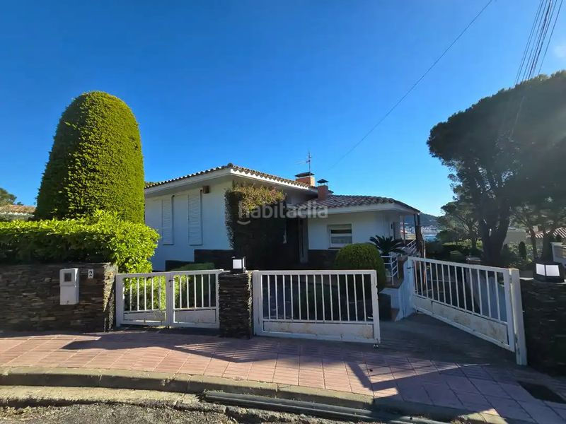 Foto 9946dd01-b462-4093-9e51-ac5aace92ef1. Chalet with fireplace heating parking in Port de la Selva (El)