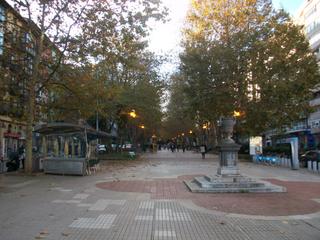 Location Local commercial  Calle san fernando. Local comercial en primera linea- calle  san fernando