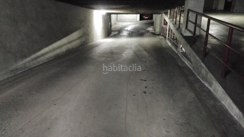 Foto 44075de0-6854-4628-9c9a-6bdd77c0d695. Alquiler parking coche alquilo plaza garaje para vehiculo mediano/grande en Santander