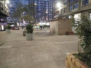 Lloguer Aparcament cotxe a Calle el lábaro 8. Garaje cerrado plaza cervezas
