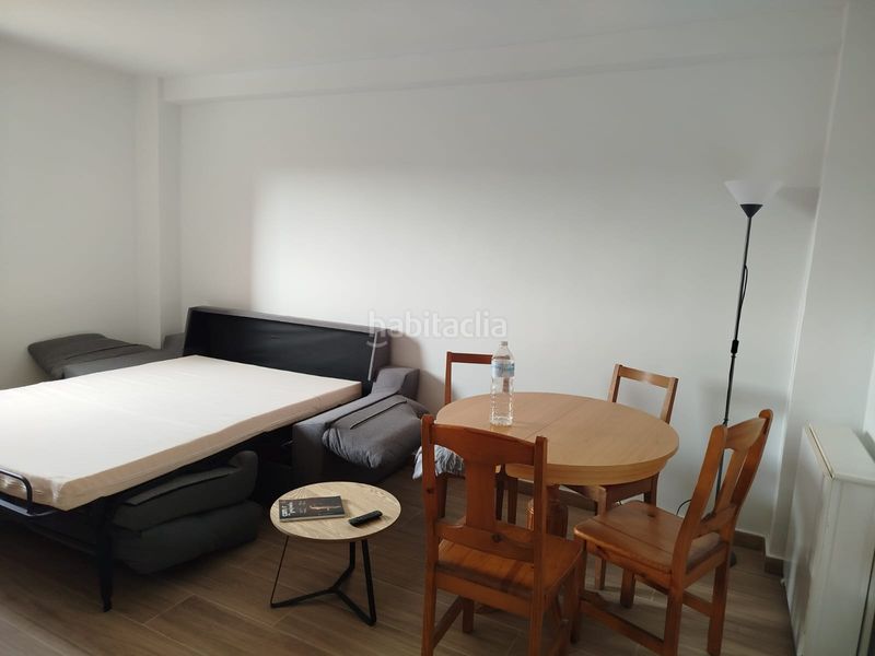 Foto 7c427916-ffc6-4cd7-8cc5-e335e9e890c0. Rent flat with heating in Los Castros Santander