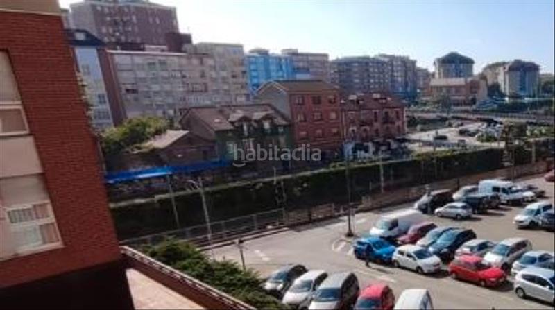 Foto 3ac679c8-7983-4273-af16-4007bf15de47. Pis a avenida parayas 65a a Maliaño Camargo