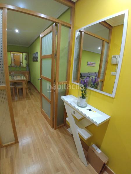 Foto da5b7089-36cf-4caf-be25-61c4c72eb43a. Alquiler piso en calle la industria 48 piso moderno cerca santander -personal hospital valdecilla-docentes en Astillero (El)