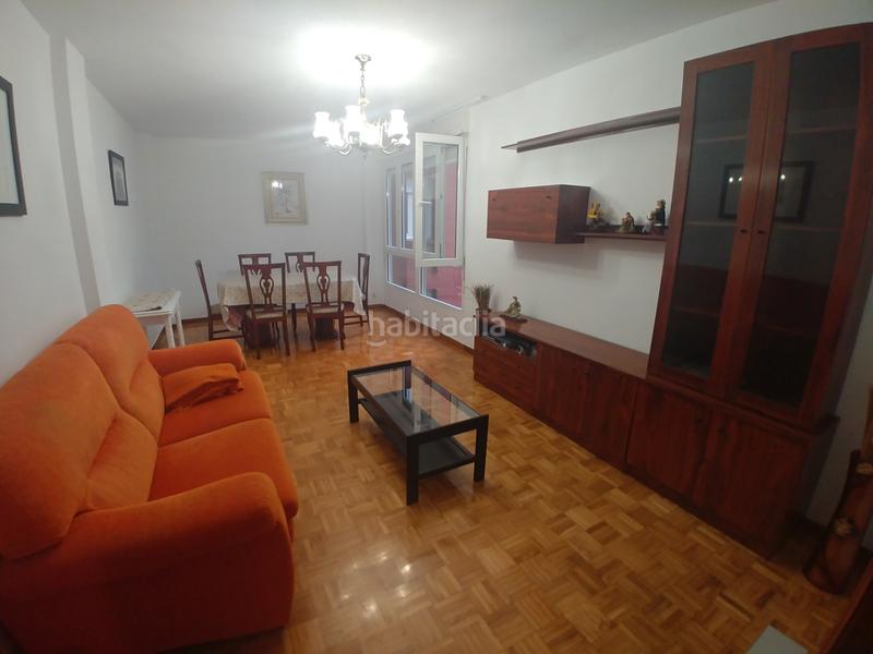 Foto d8e70f8e-56d1-4cee-b0af-b159d86a932c. Rent flat in Los Castros Santander