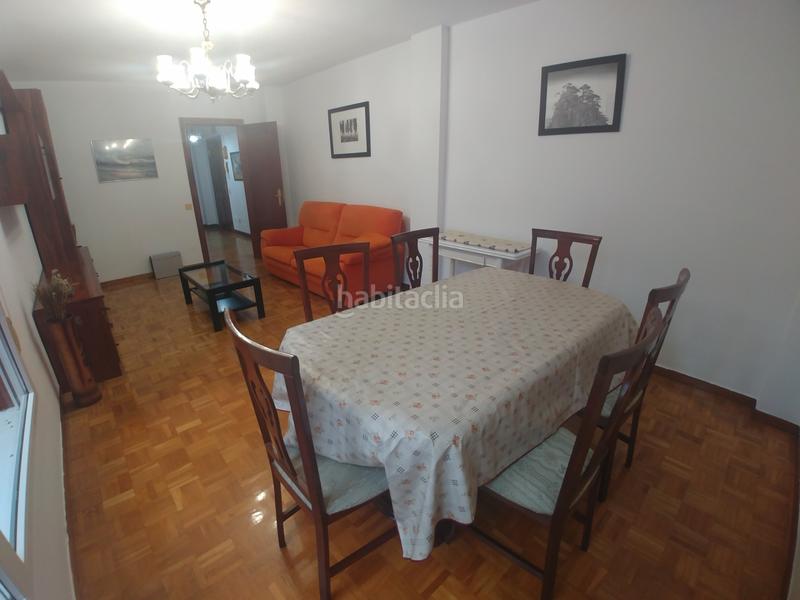 Foto f7a085ae-8827-4e87-af47-2c882934b2b6. Rent flat in Los Castros Santander
