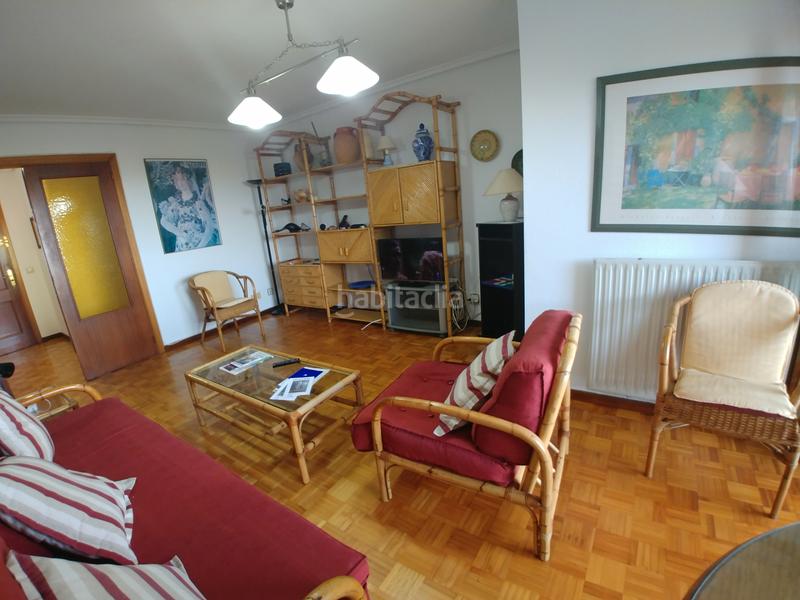 Foto 8d6132e4-0e85-4ebc-b85e-bbfede43e83c. Location appartement dans paseo del General Dávila 73 dans Santander